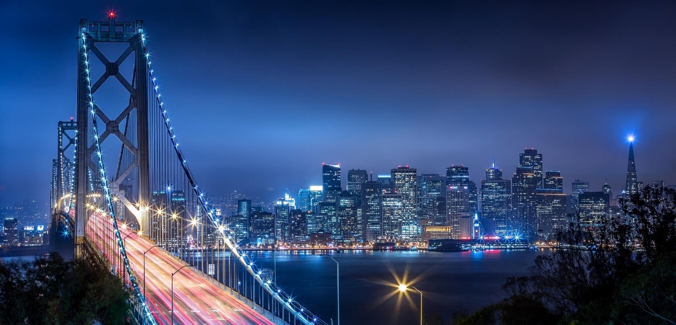 photo of the Bay Bridge at night